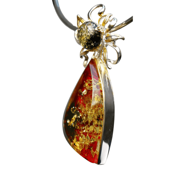 amber blossom pendant 1a