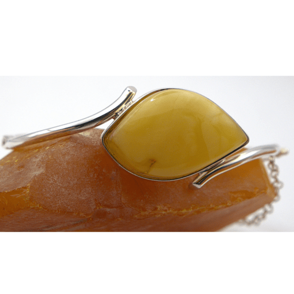 butterscotch-amber-bangle-safety-chain-3