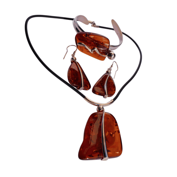 cognac-amber-silver-twist-set